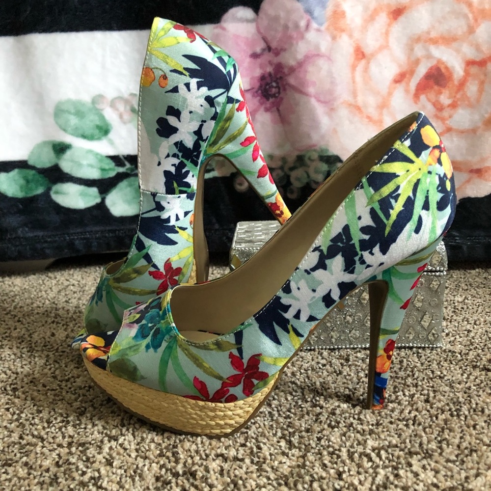Multi-colored floral heels, size 8, 4” heel.